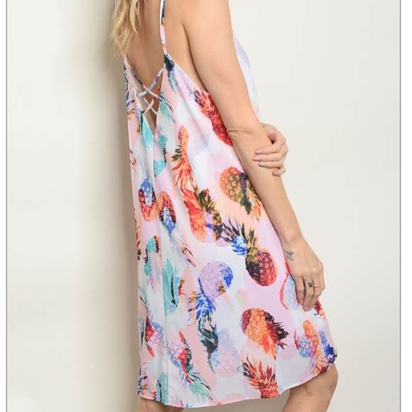 🆕 Made in USA Light Pink Pineapple Tunic Dress - Picture 2 of 2